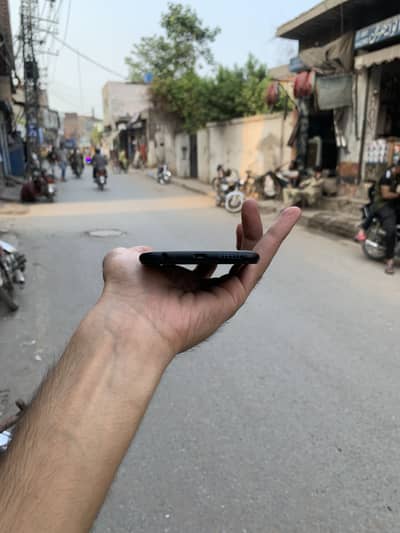 Infinix S5 Lite 4/64 condition see in pics