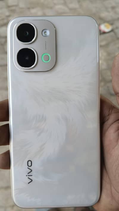 Vivo Y31