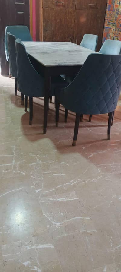 dinning table for sale