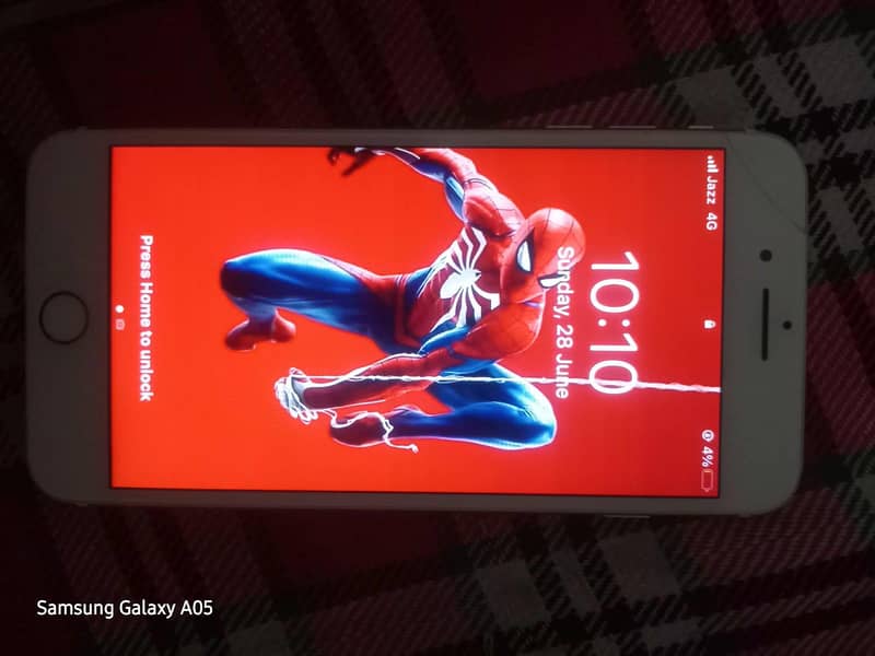 Apple iPhone 7 Plus 3