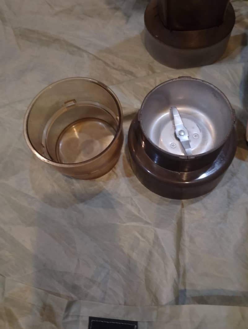 Bleiand grinder 3