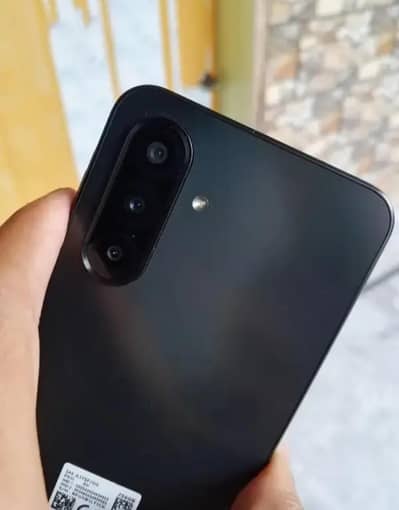 Samsung A17 8/256