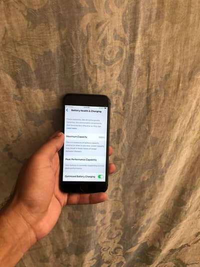 Apple iPhone 8