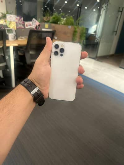 Apple iPhone 12 Pro