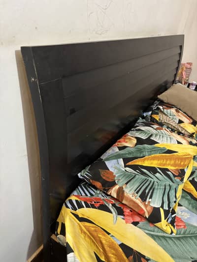 Black bed set