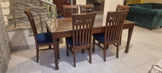6 Seater Dinning Table