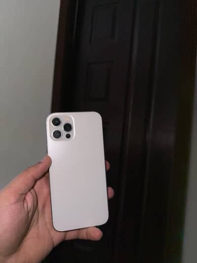 Apple iPhone 12 Pro