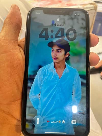 Apple iPhone 11