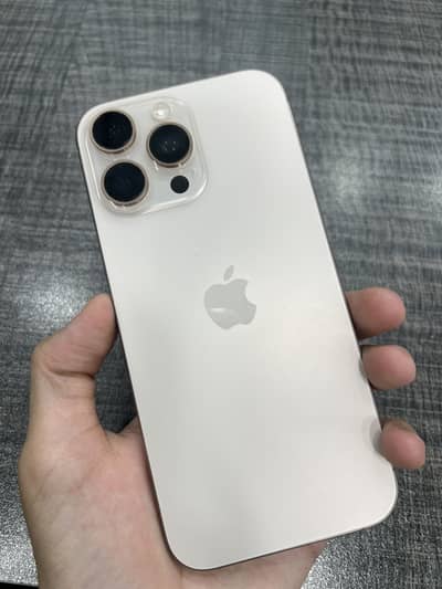 Apple iPhone 16 Pro Max