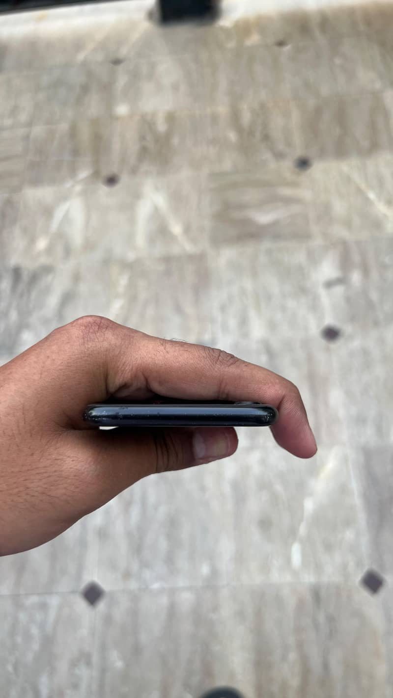 Apple iPhone SE 4