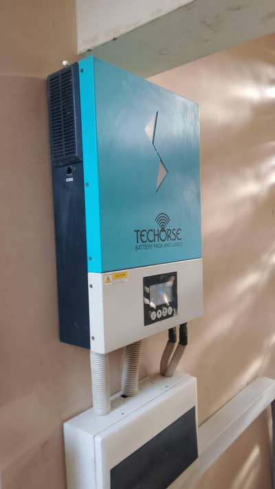 4.2kw Techorse solar inverter and 2 batteries for sale