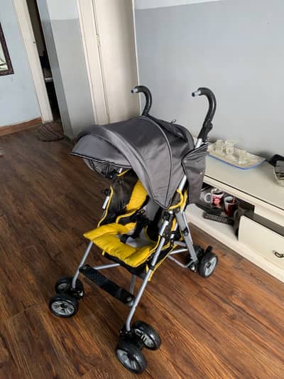 Imported pram/stroller in excellent condition