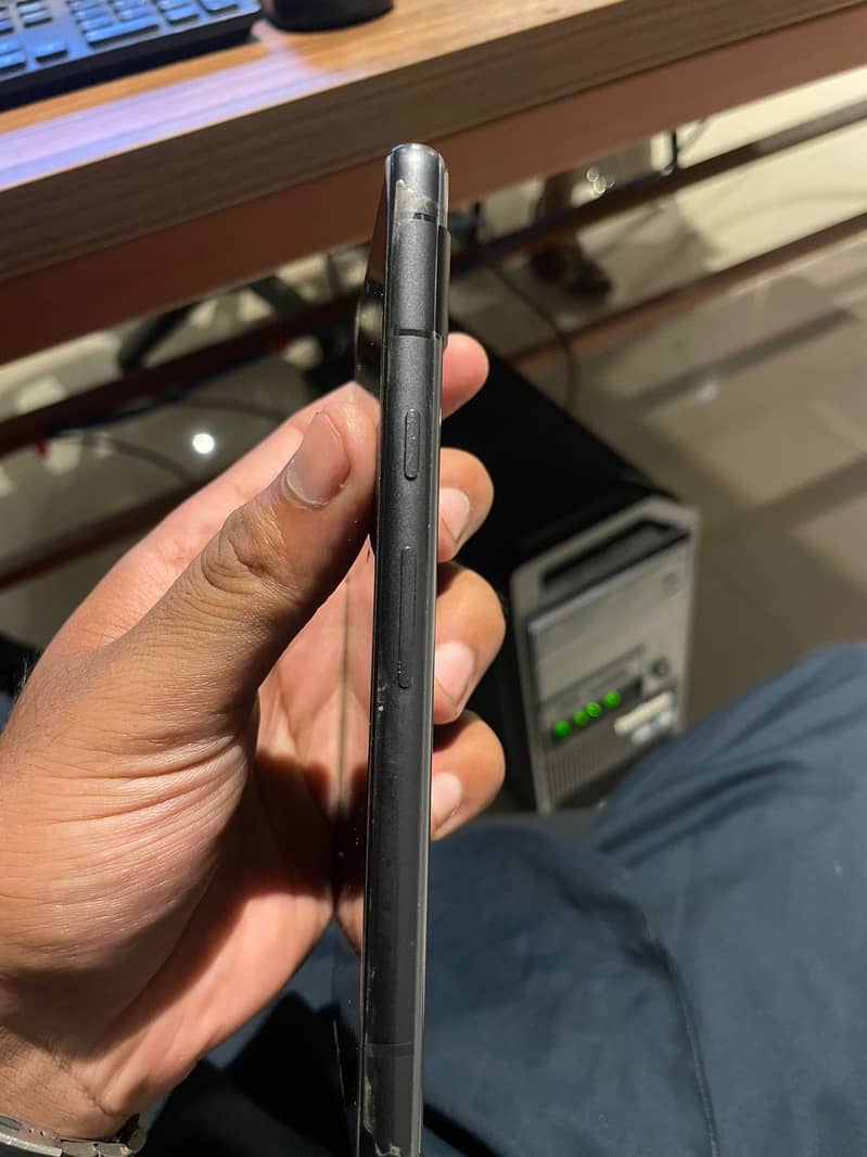 Google Pixel 7a 2