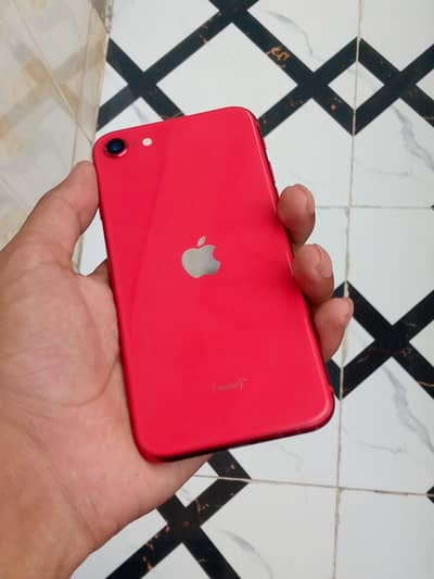 Apple iPhone SE