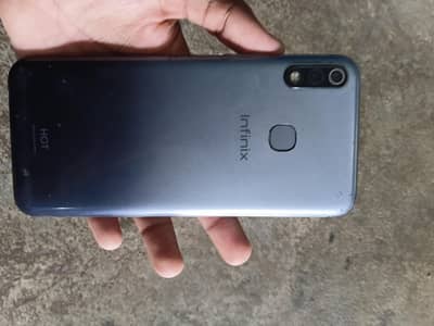 Infinix Hot 8 Lite