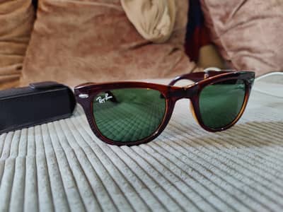 Original Ray-Ban Folding Wayfarer RB-4105.