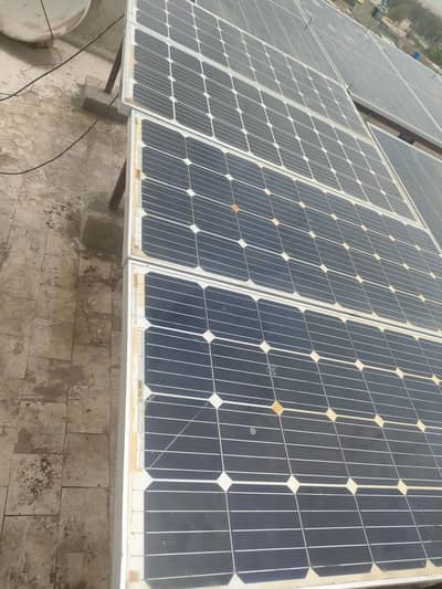 Urgent sale solar plates, batteries charger and MPPT