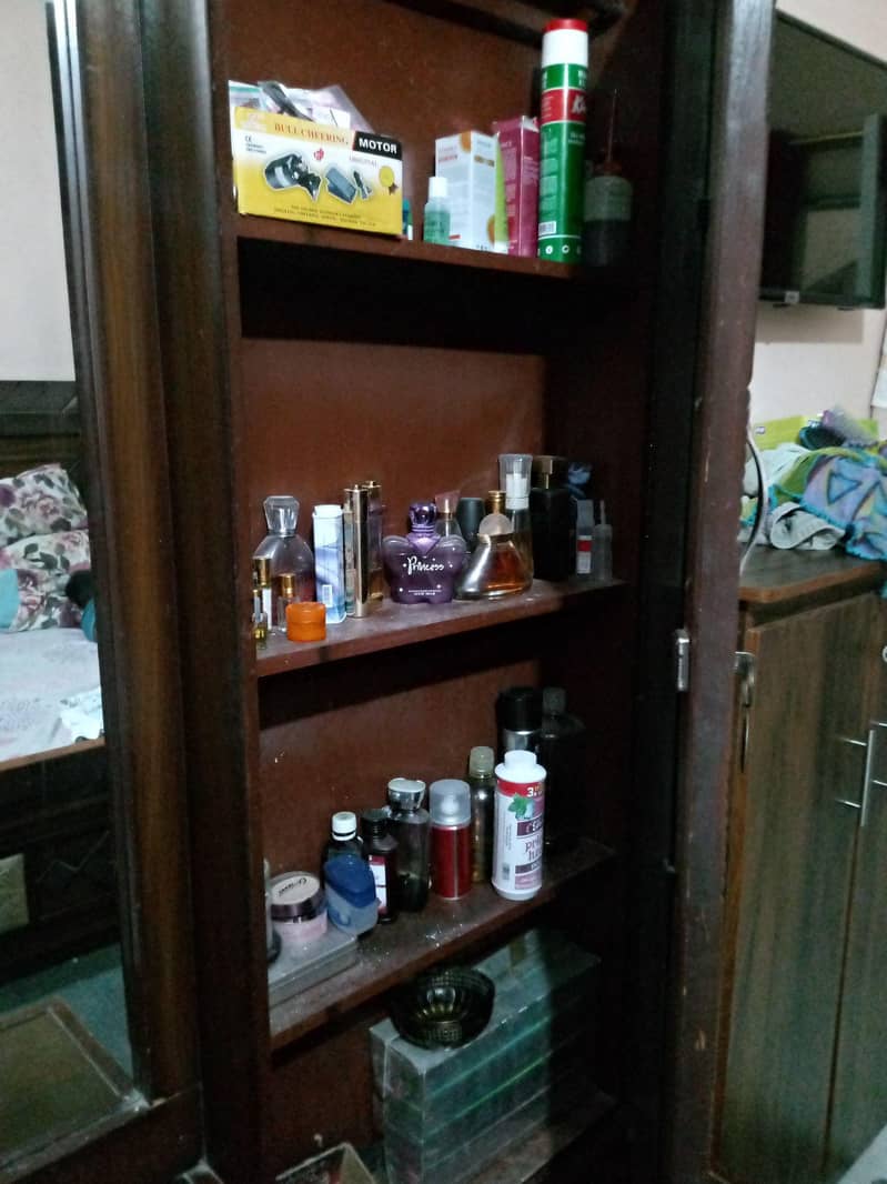 dressing table 2