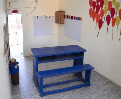 School Furniture – Student Desks & Study Tables