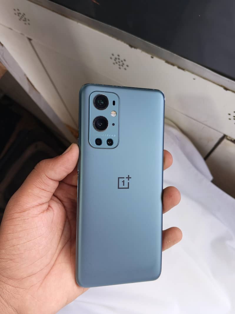 One Plus 9 Pro 0