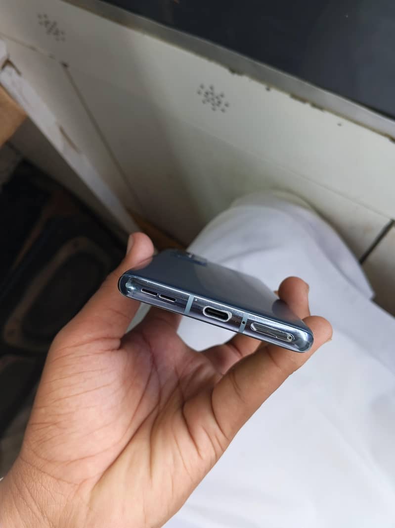 One Plus 9 Pro 1