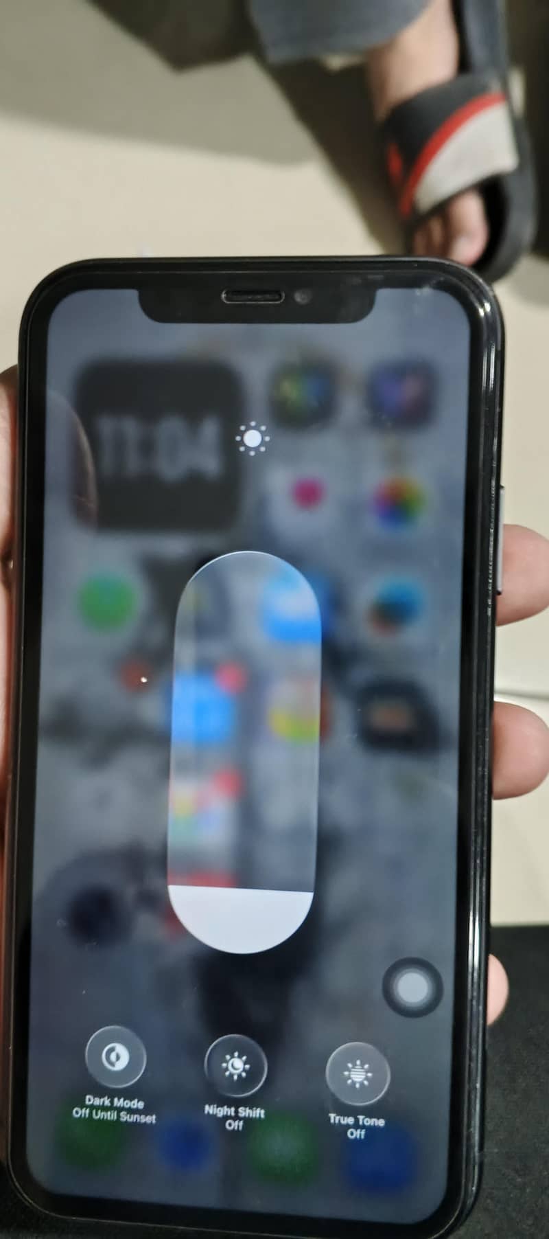 Apple iPhone 11 4