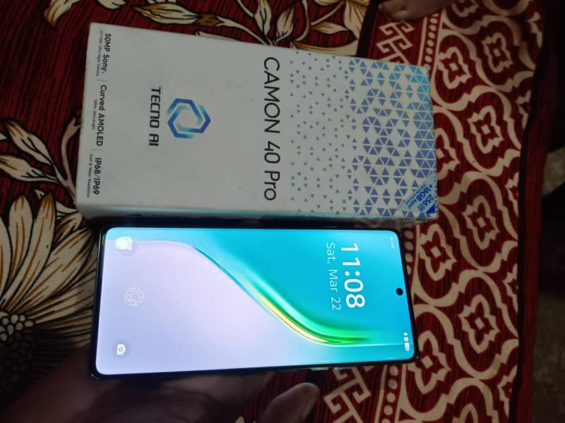 Tecno CAMON 40 Pro 0