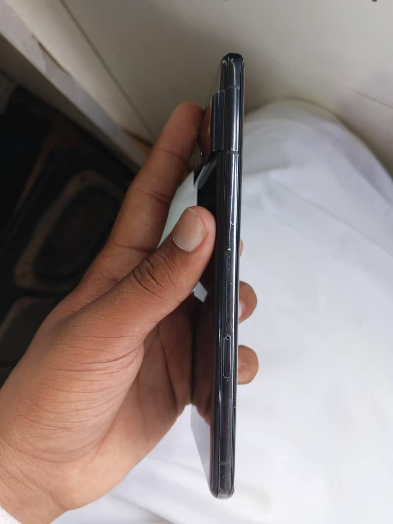 Google Pixel 7 Pro 4