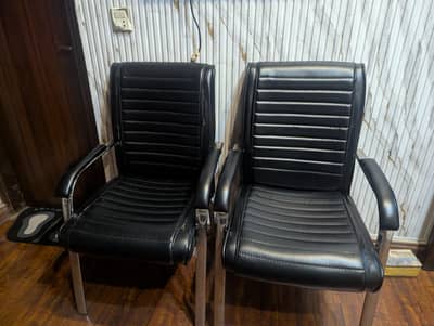 2 chairs price 4500.