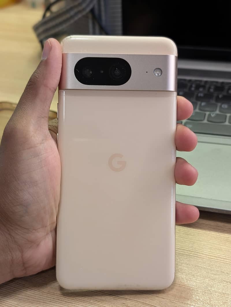 Google Pixel 8 1