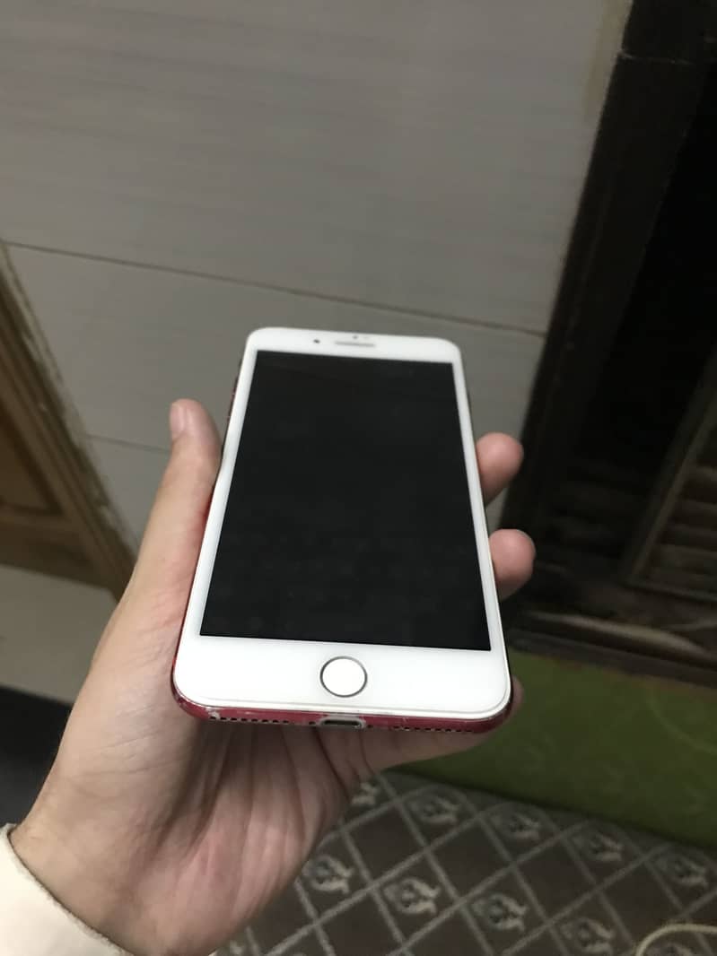 Apple iPhone 7 Plus 7