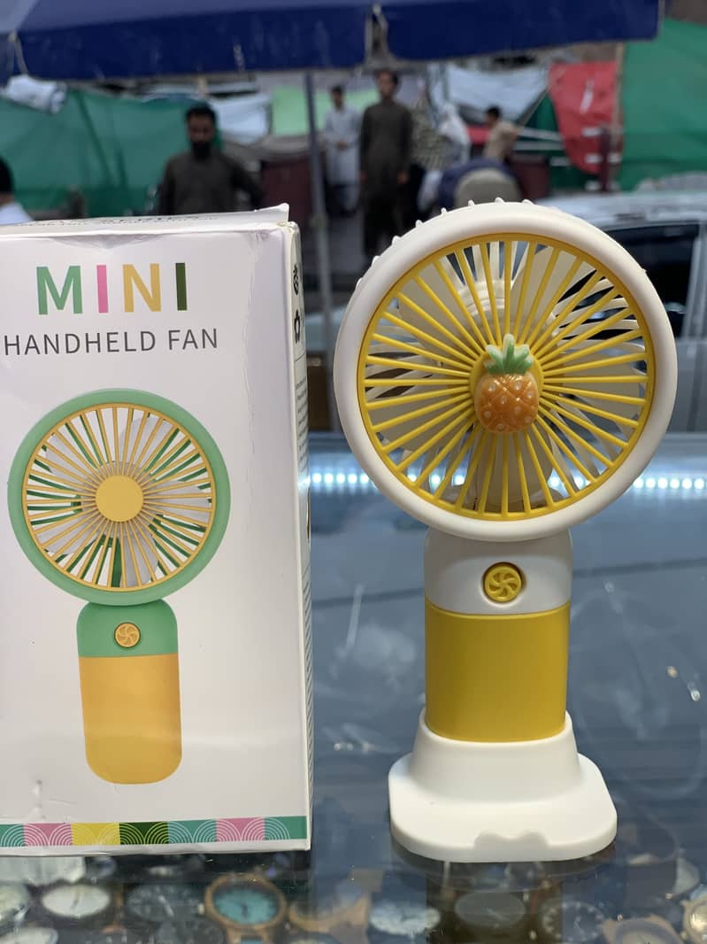 Mini fan 1