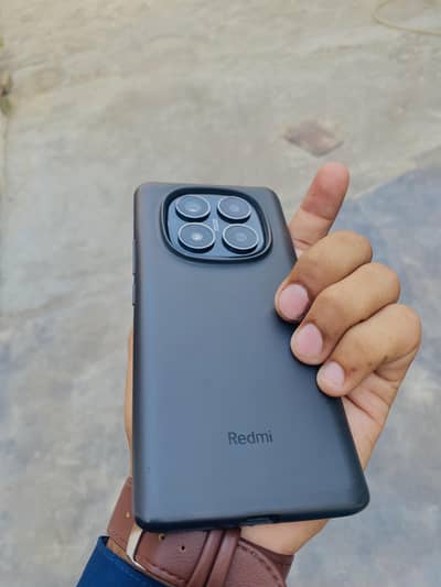 Redmi Note 14 pro.  12/512gb