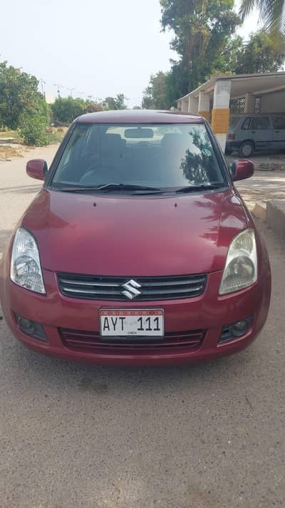 Suzuki Swift DLX automatic 2013 for Sale