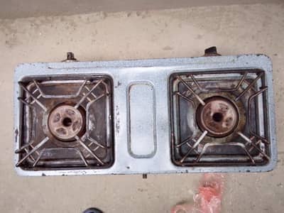 gas stove in good condition