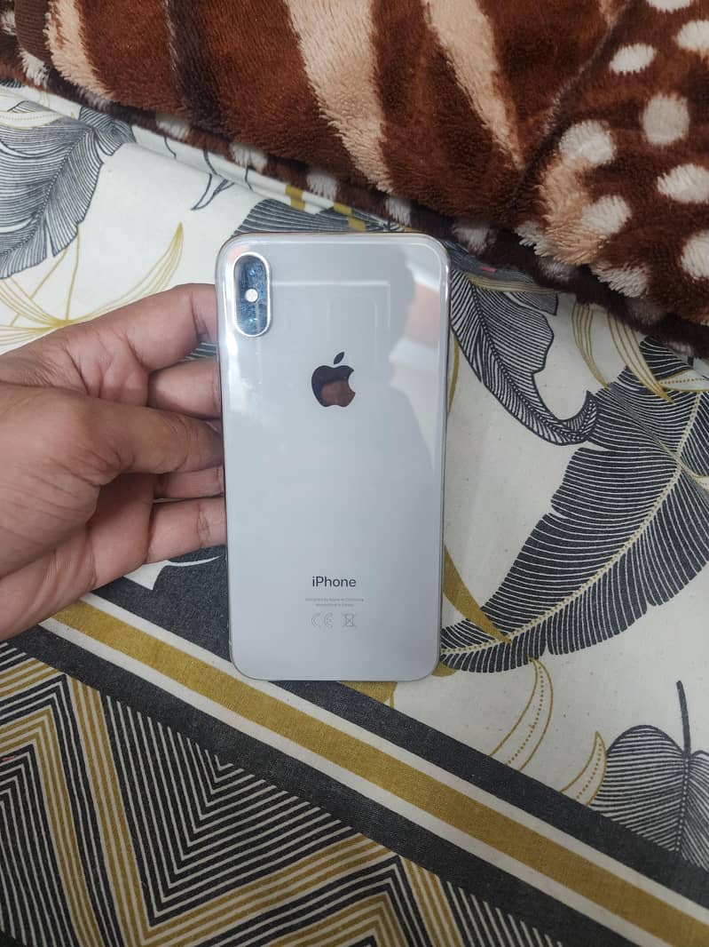 Apple iPhone X 0