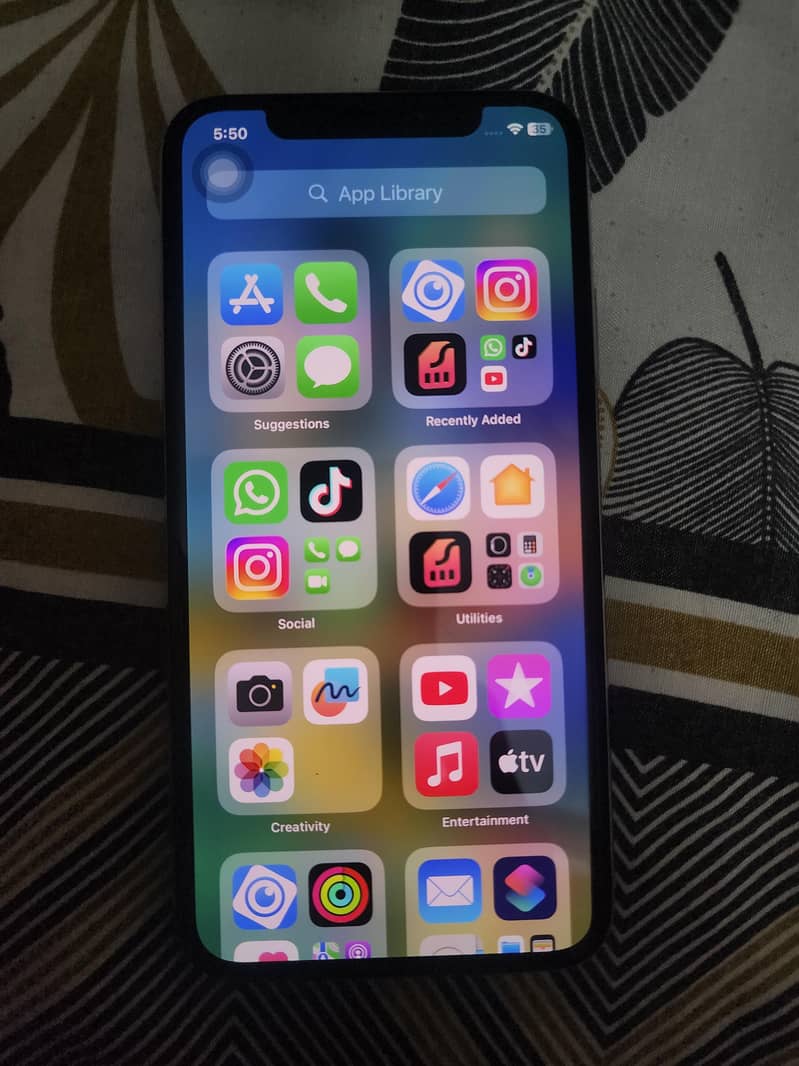 Apple iPhone X 2