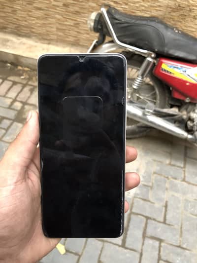 Vivo Y04