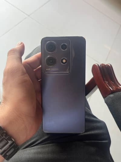 Infinix Note 30