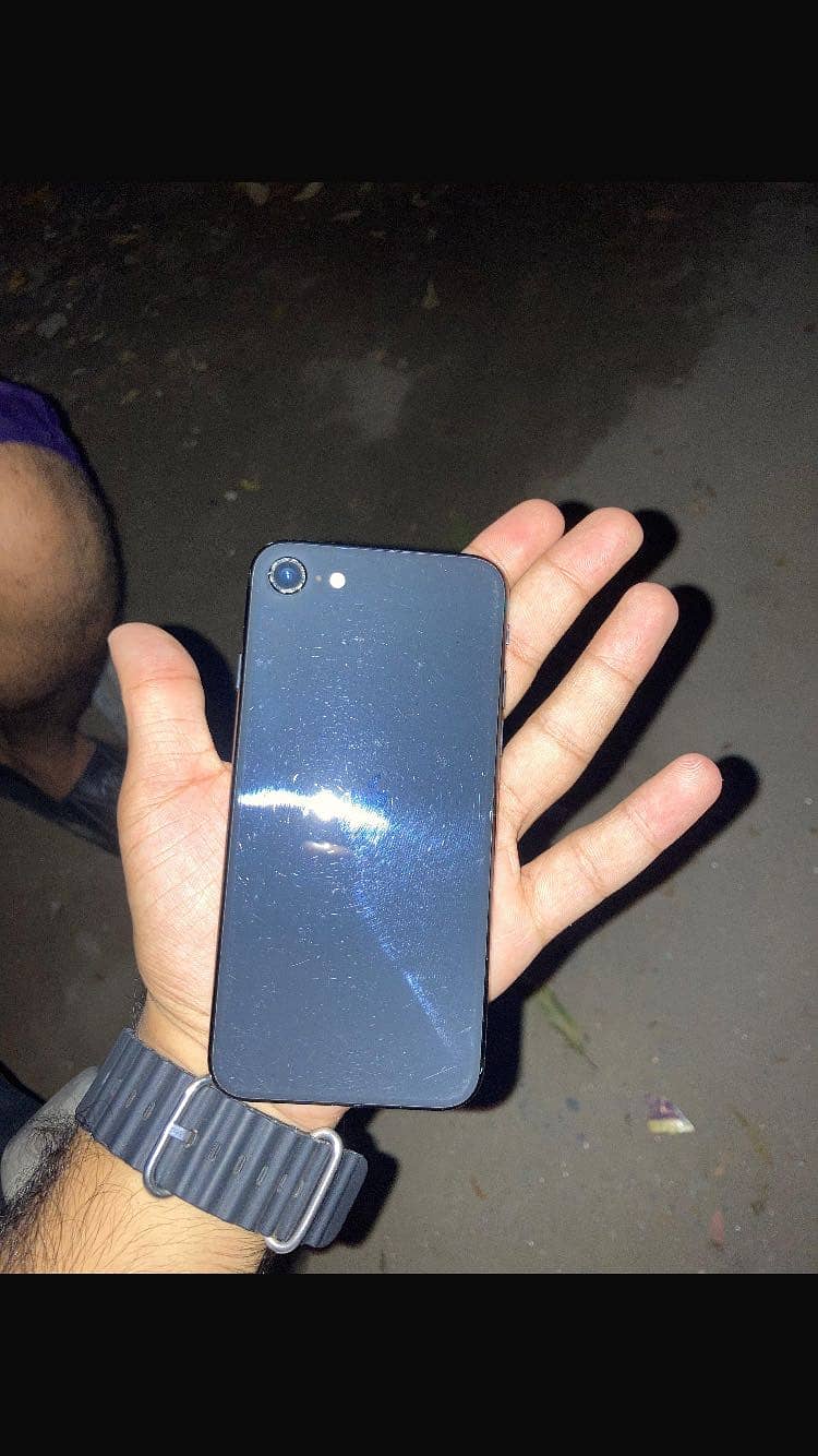 Apple iPhone SE 0