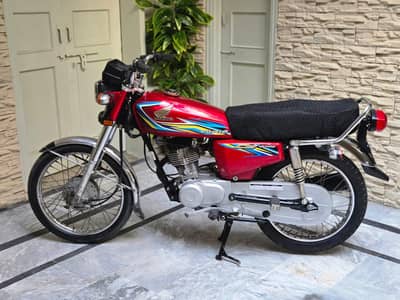 Honda 125 Model 2018 Lahore reg