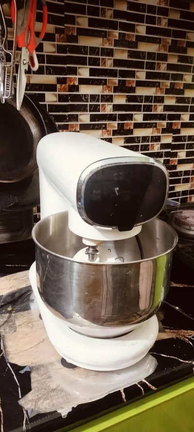 mixer and Doug maker