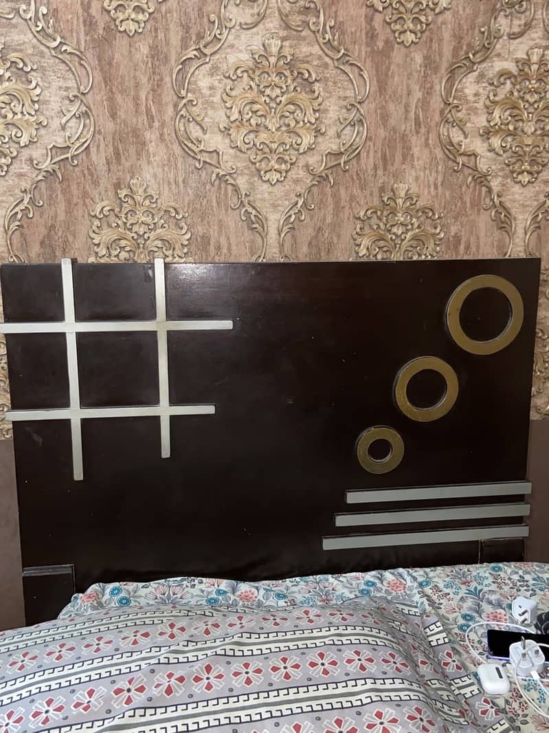 Single bed 1