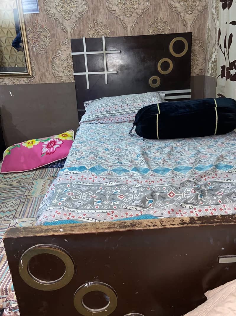 Single bed 2