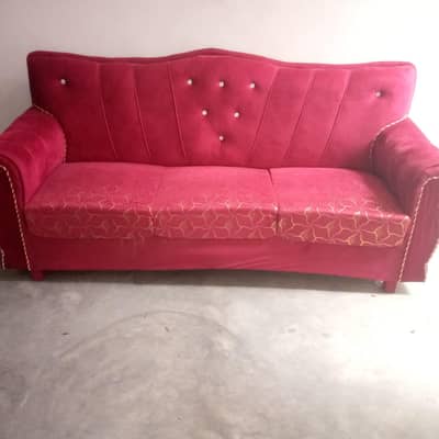 3 3Seater Sofa – Almost Brand New | Excellent Condition