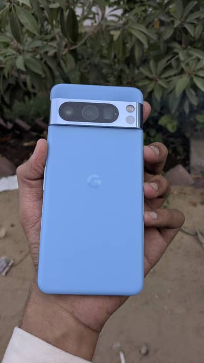 Google Pixel 8 Pro