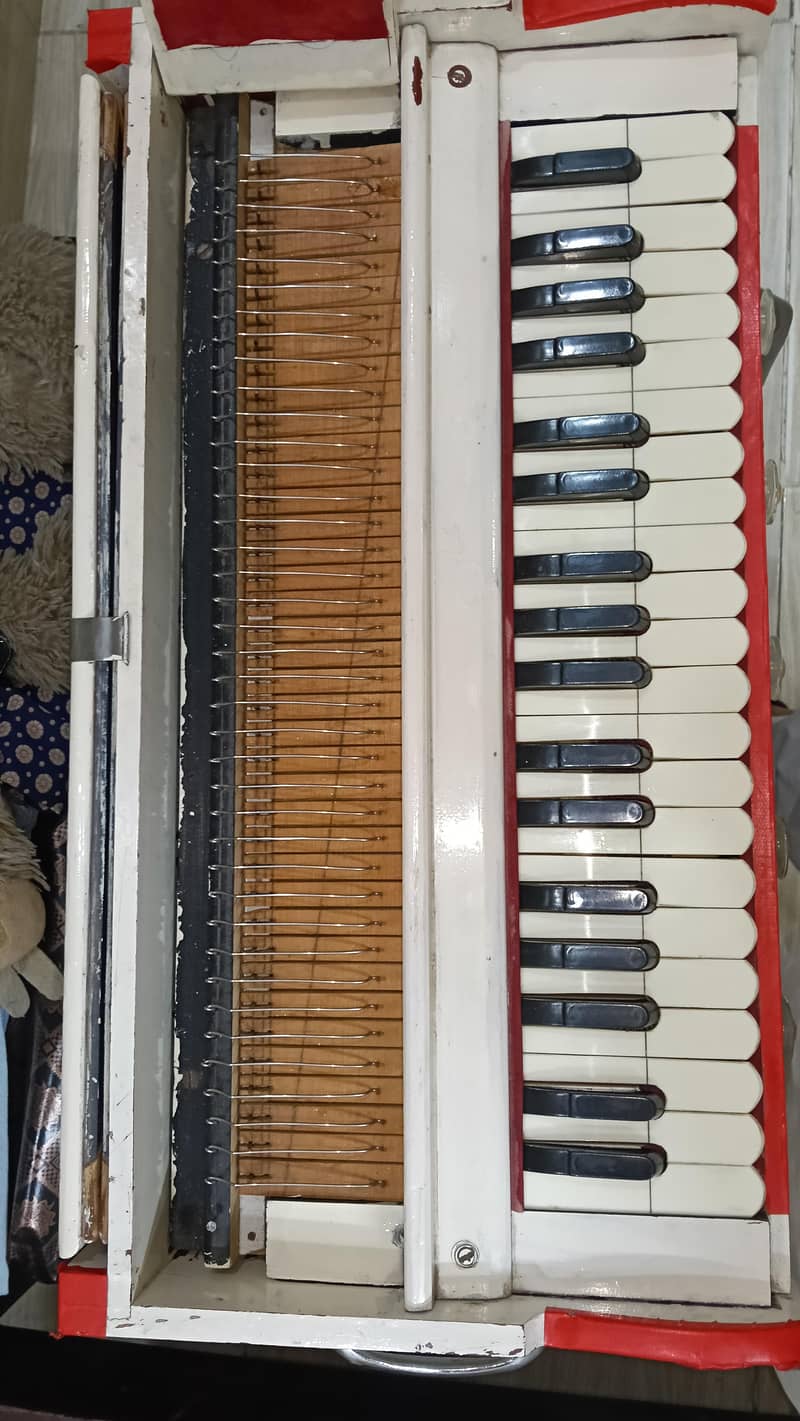 harmonium 3