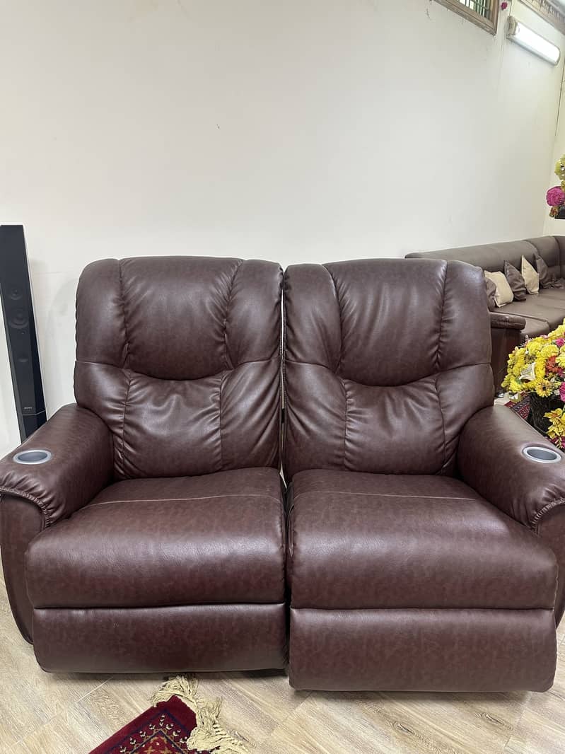Double recliners 0