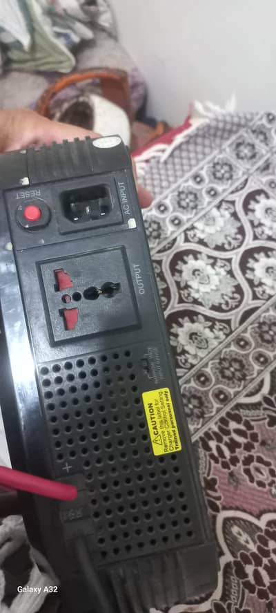 UPS like new  working perfectly