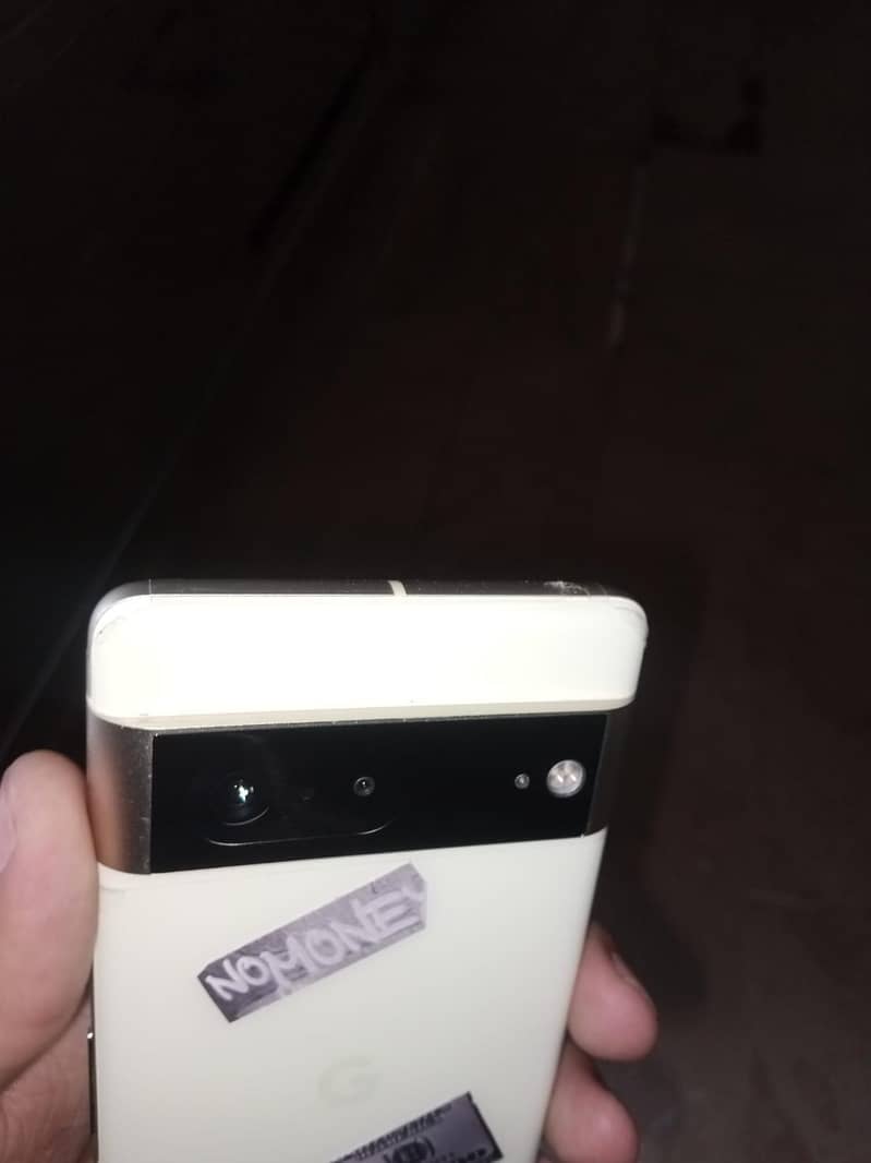 Google Pixel 7 3